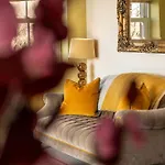 Сasa de vacaciones Orchard House, Castle Carrock, Luxurious, Characterful With Hot Tub And Countryside Views