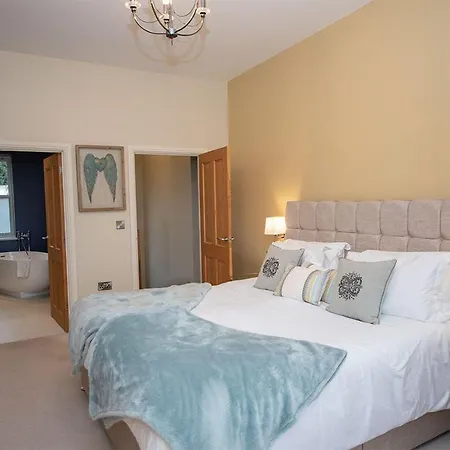 Orchard House, Castle Carrock, Luxurious, Characterful With Hot Tub And Countryside Views Ferienhaus Castle Carrock