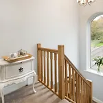 Orchard House, Castle Carrock, Luxurious, Characterful With Hot Tub And Countryside Views Castle Carrock